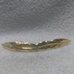 Gold Narrow Stacked Leaf 2 Piece Wrap Buckle Women Mimi D N Great Condition